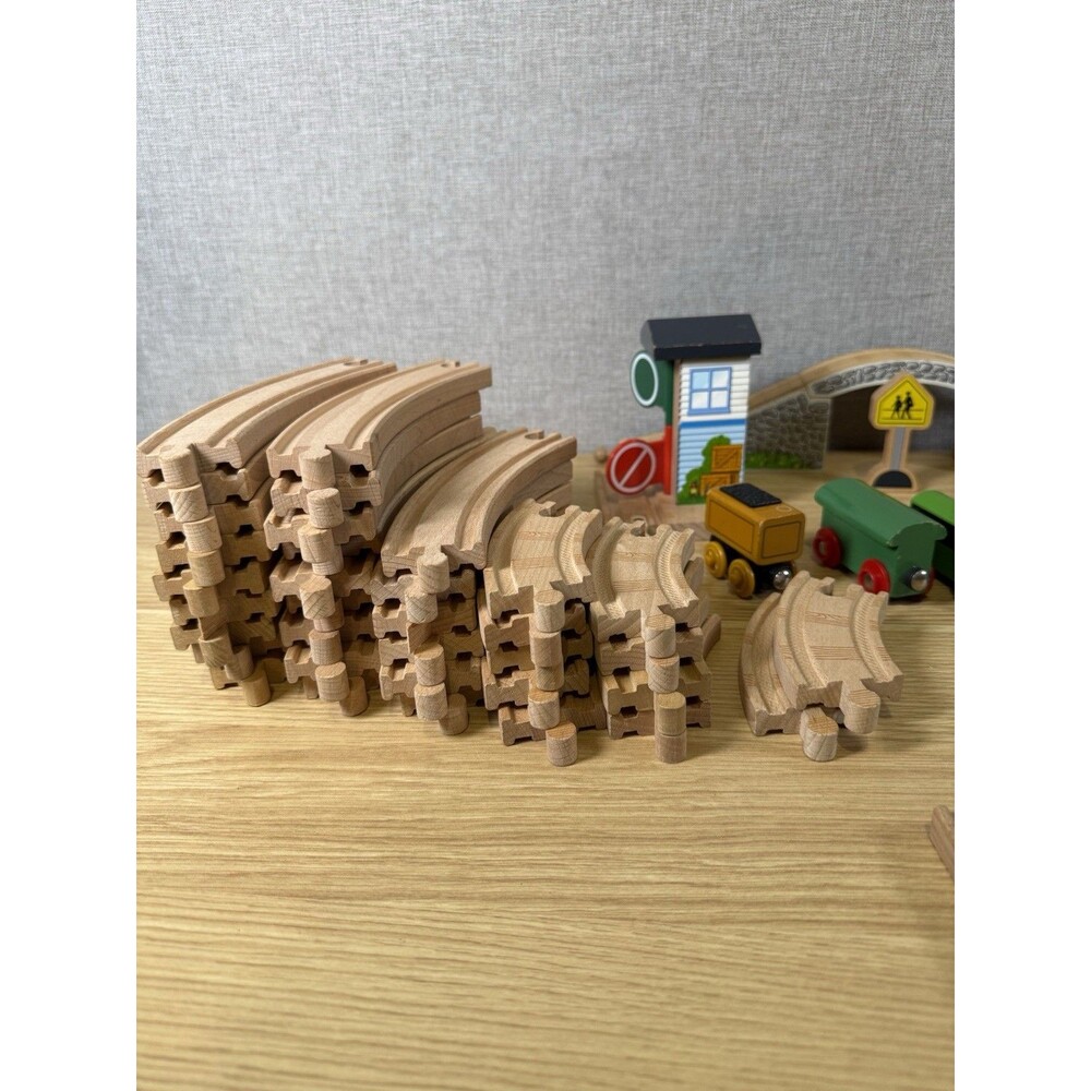 Thomas Wooden Railway Mega Lot 60 Tracks Rheneas Murdoch Duke Buildings & More